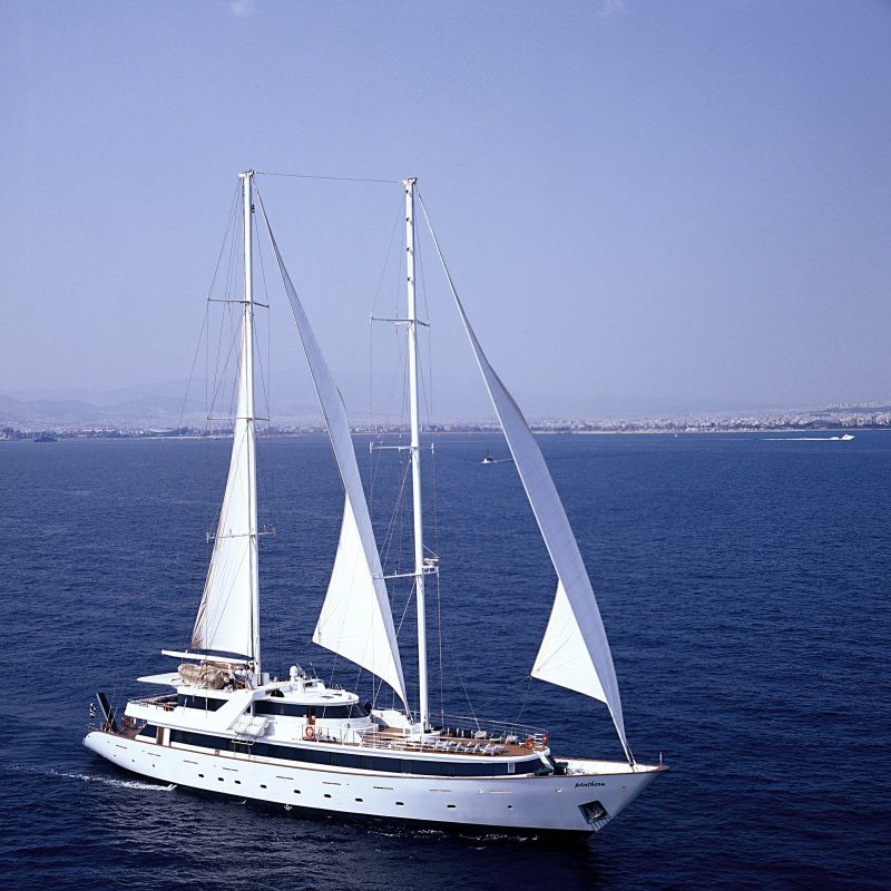 The beautiful tall-masted sailing ship Panorama II offers itineraries to Cuba.
