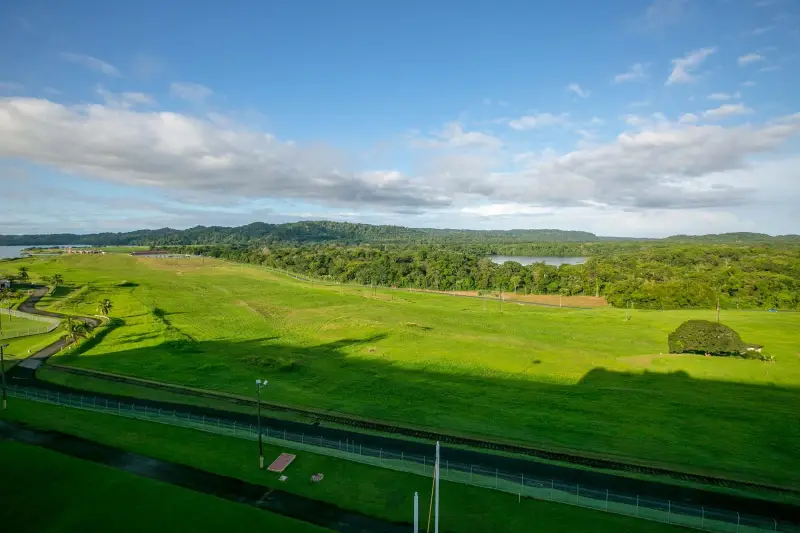 9 Night Panama and Costa Rica Crossing the Canal and Land Tour aboard Douglas Mawson