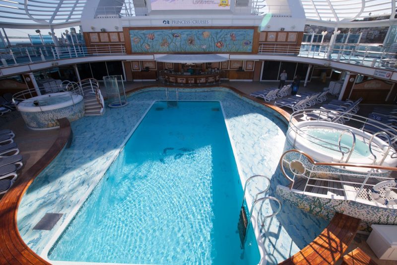 The Neptune Reef Pool on deck 15 of Ruby Princess has two adjoining whirlpools.