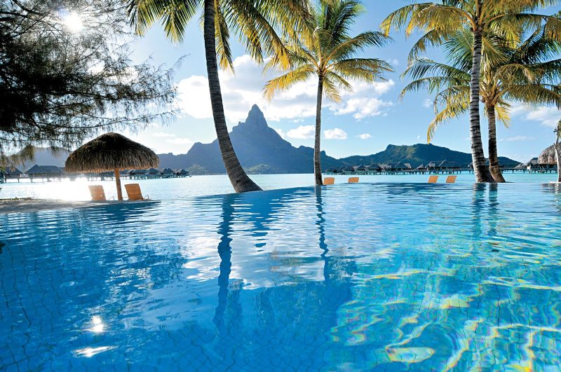 Infinity pool
