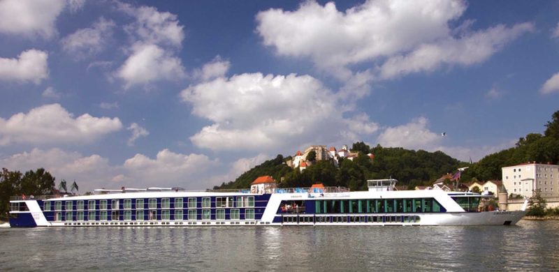 Explore historic sites and centuries-old castles along the Rhine and Danube on your AmaDante sailing. 