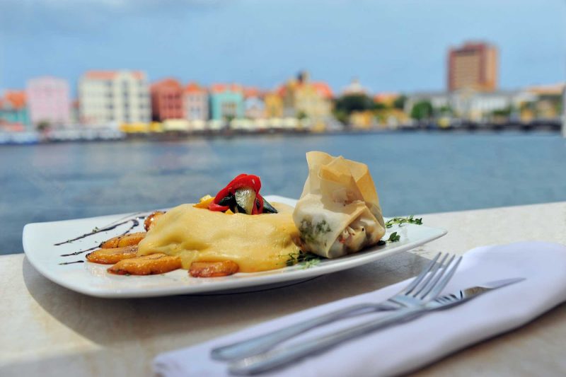 11 Night Southern Caribbean Holiday ABC Islands aboard Oosterdam