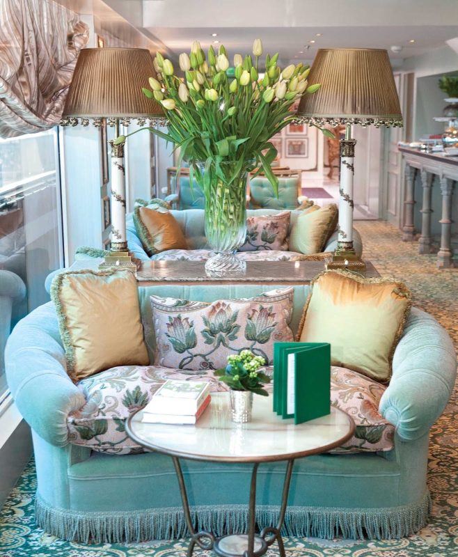 Nestle in and relax with a novel in the Salon du Grand Trianon as you sail along the Rhine River aboard the S.S. Antoinette.
