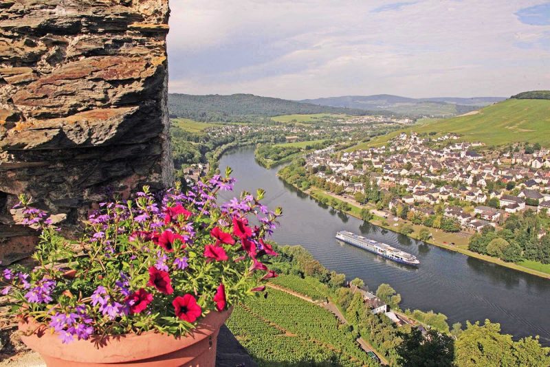 Cruise the Moselle River though Germany and Luxembourg on the luxury cruise ship Avalon Affinity.