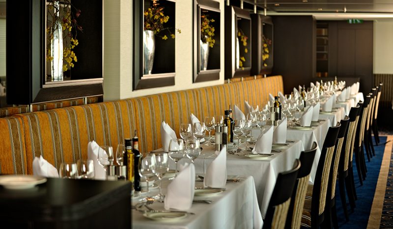 Avalon Panorama's spacious, open-seating dining room.