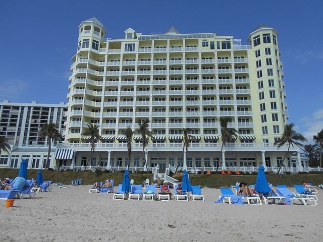 Nobel  House Pelican Grand Beach Resort  in northern Fort Lauderdale was the perfect place to spend two pre-cruise nights