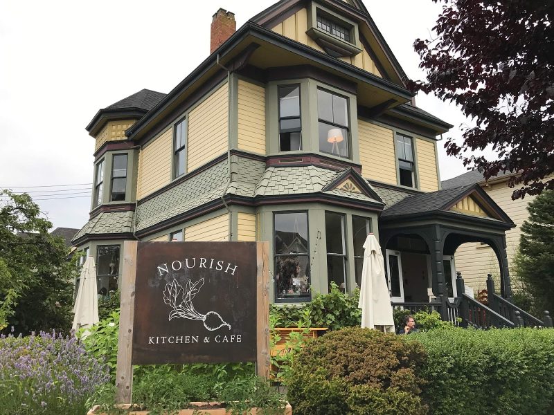Nourish Cafe is a restaurant and cafe serving simple farm-fresh mains and snacks in an airy, bright Victorian house.