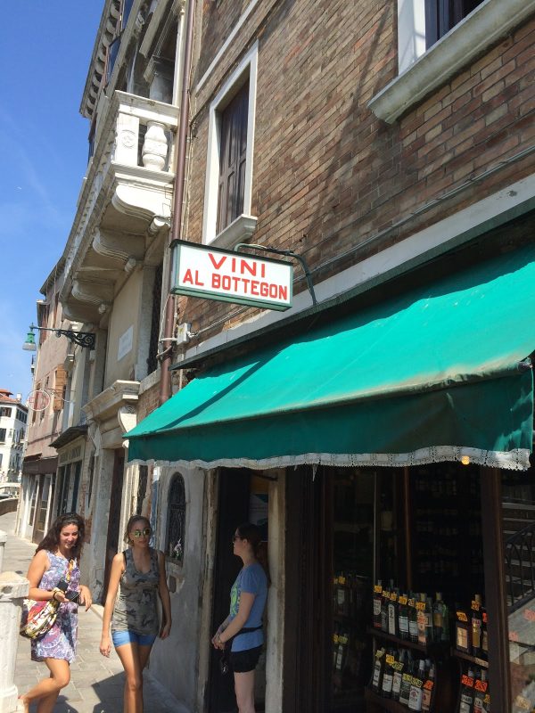 Tapas bar
