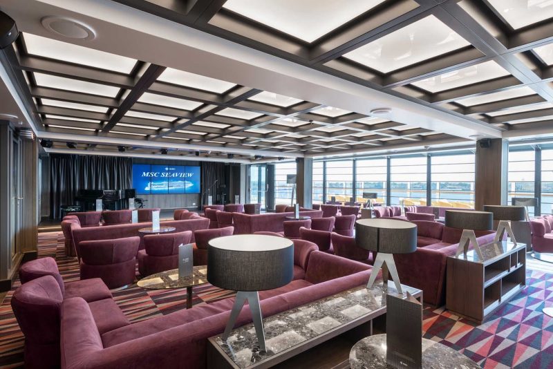 Grab a cocktail and do some people watching at the Seaside Lounge on MSC Seaview. 