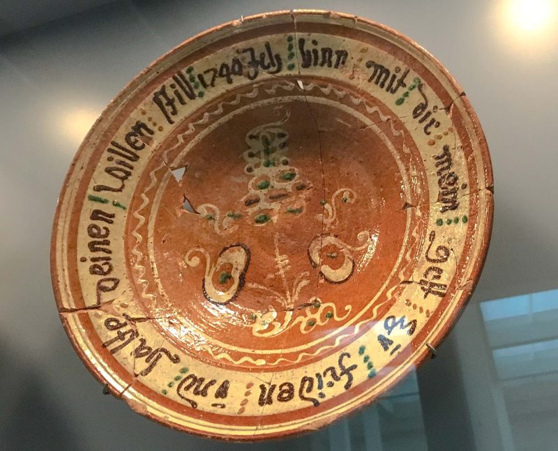  A bowl made in Urbino, Italy, around 1570 depicts Caesar’s envoy in the camp of Pompey the Great, a military leader of the late Roman Republic. 