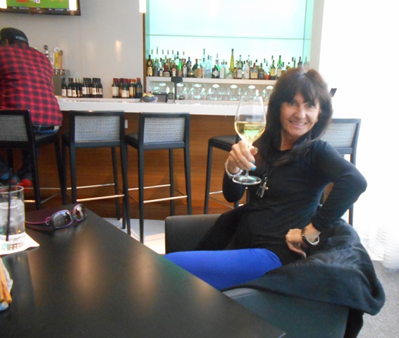 Patti and her Chardonnay at unityLA bar and lounge which is great for a fast bite