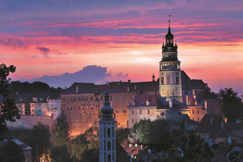 9 Night Danube Explorer and Budapest aboard Emerald Astra