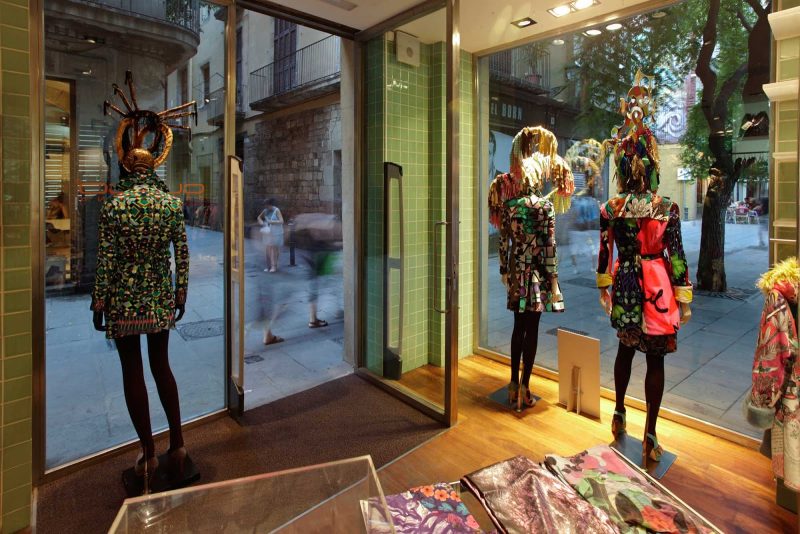 Some of the best shopping can be done in El Born Barrio, the central area of Barcelona, where you can visit some of the best clothing, interior design and designer labels stores in Spain.