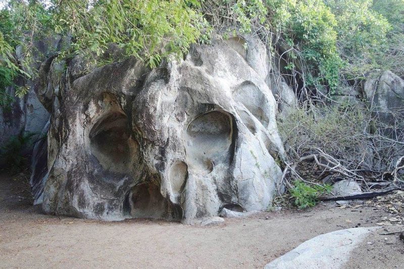 Skull Rock, one of the first landmarks visitors will encounter on the way to The Baths on Virgin Gorda. 