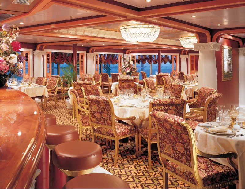The Scarlette Supper Club on Carnival Valor.
