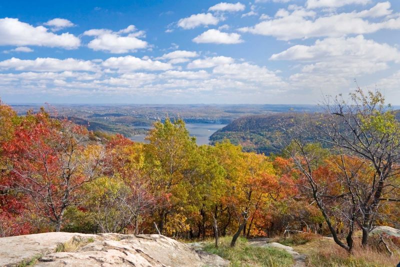 A view of the Hudson River Valley in fall. See it on an American Cruise Lines vacation.