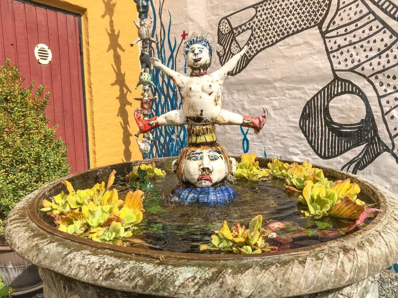 Whimsical ceramics artwork in the sculpture garden at Lange Kunsthåndværk in Aalborg, Denmark.