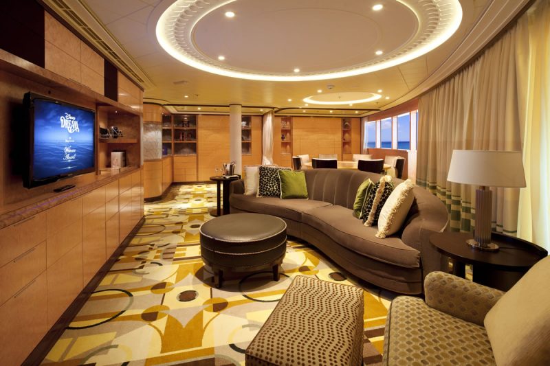 The Concierge Royal Suite with Veranda on Disney Dream features a private master bedroom. two bathrooms, two whirlpools and concierge service.