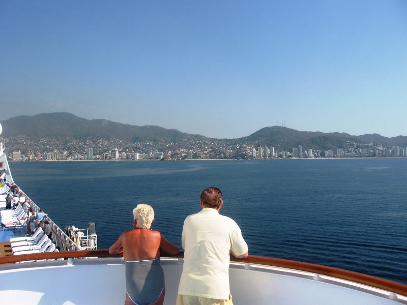 Arriving Acapulco on Oceania Marina