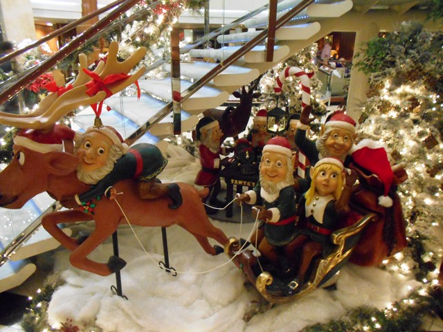 Crystal Cruises Serenity gets decked out for the holidays in typical splendor