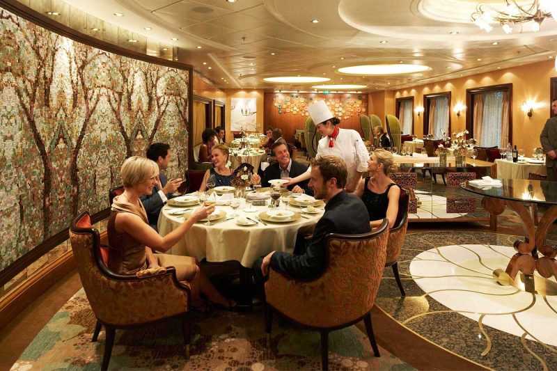 At 150 Central Park on Oasis of the Seas offers you'll find a seasonal tasting menu, customized wine pairings and an upscale dining experience.