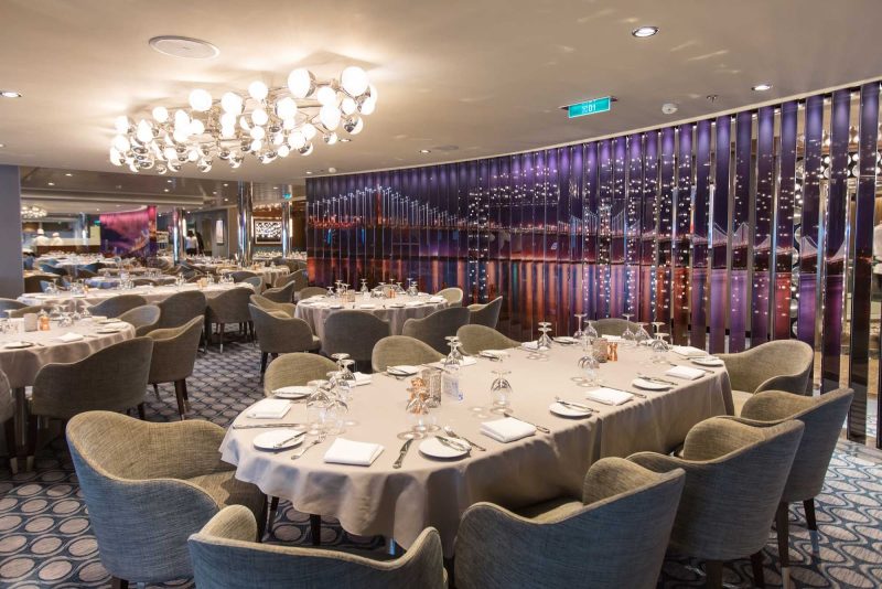 American Icon Grill serving classic American favorites.