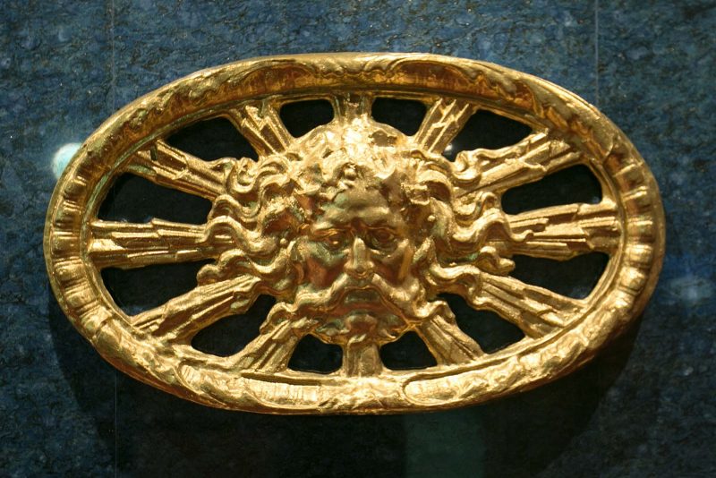 An example of the classic statuary seen on Holland America's ms Oosterdam.