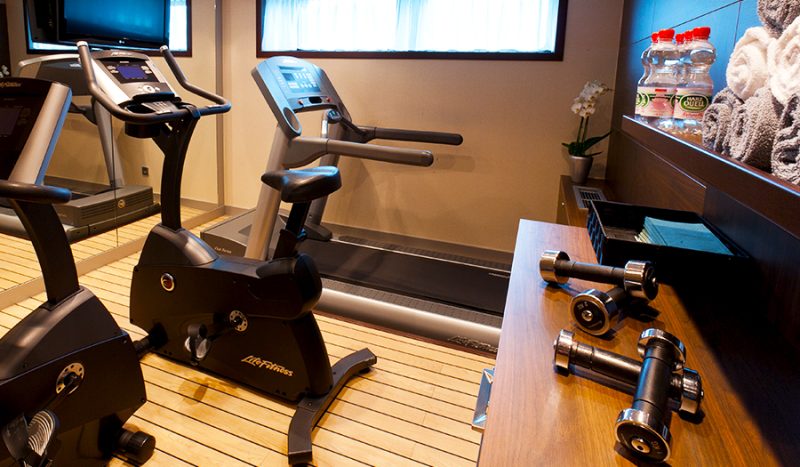 Avalon Affinity amenities include a fitness room, complimentary wi-fi and movie nights.